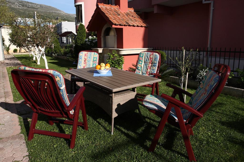 Apartments In Beautiful Split Podstrana Zimmer foto